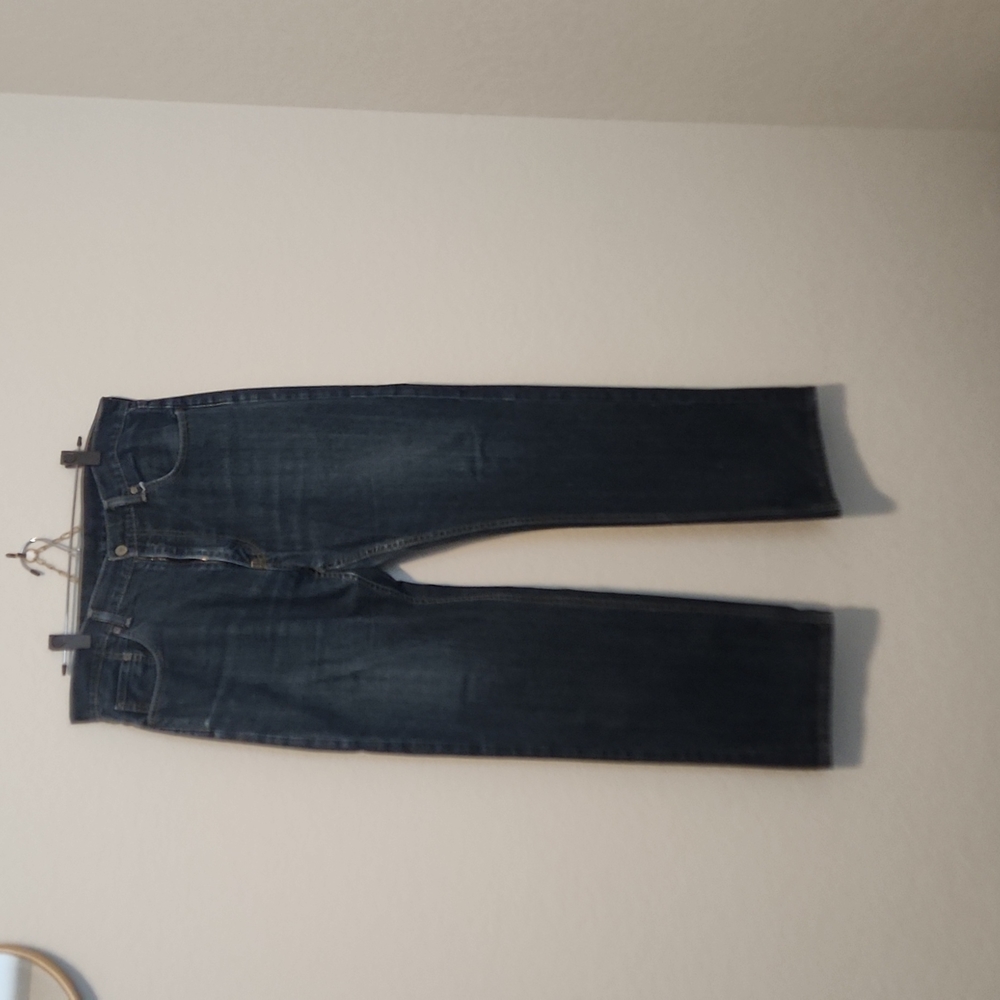 Levis Straight Leg Leg Jeans